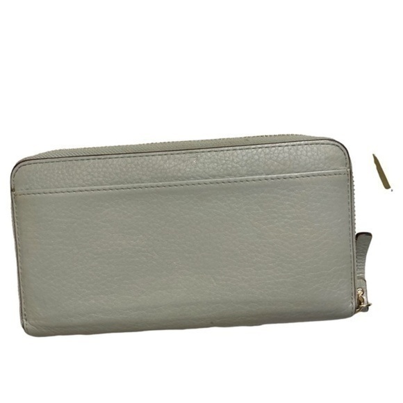 Kate spade gray leather zipper clutch wallet